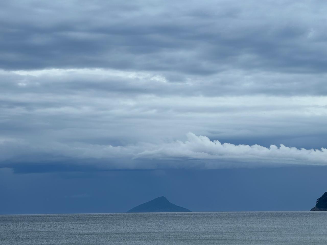 São Sebastião: São Sebastião: Chuvas causam alagamentos em São Sebastião