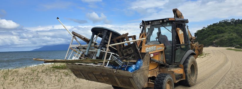 Fiscais apreendem objetos de ambulantes irregulares