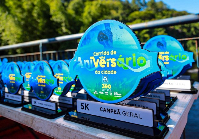 Corrida de Aniversário reúne atletas na Costa Sul