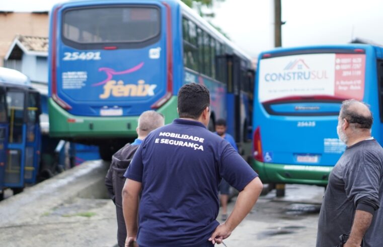 Prefeitura fiscaliza empresa de transporte coletivo em Ilhabela