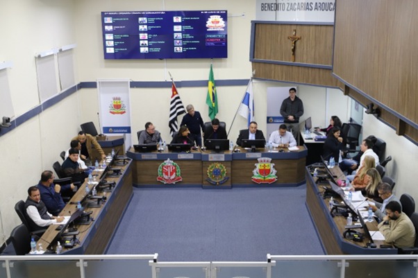 Câmara de Caraguatatuba vota projetos sobre inclusão e segurança pública