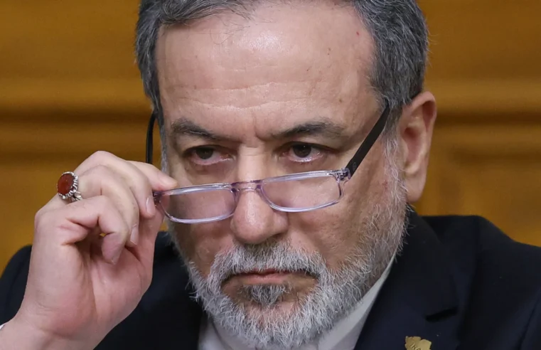 Japão diz que Teerã facilitará passagem de navios por Ormuz