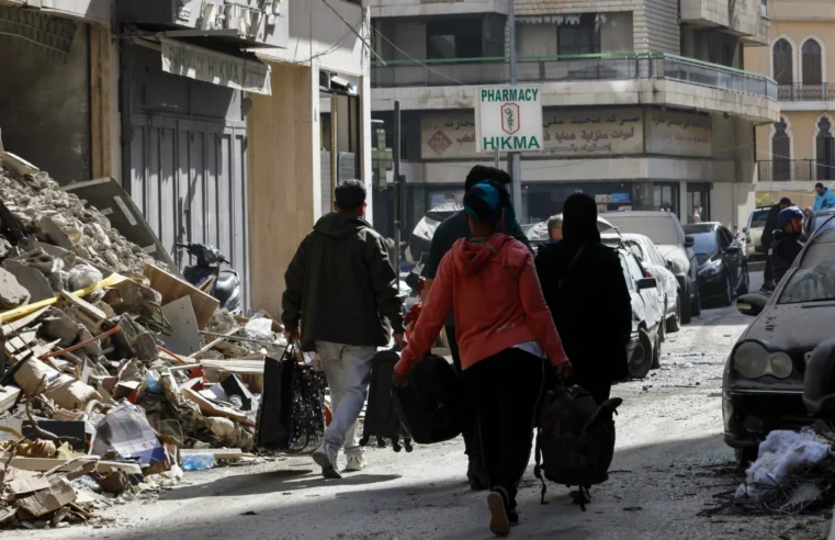 Guerra no Oriente Médio leva milhares a fugir para a Síria
