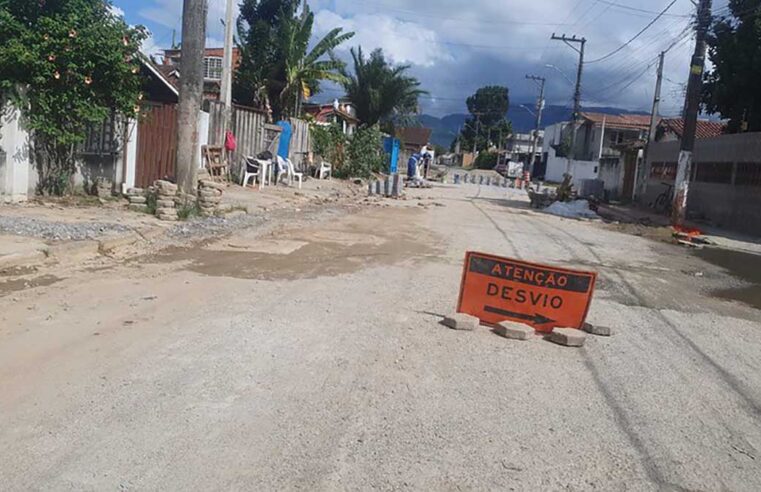 Caraguatatuba multa Sabesp por danos em vias após escavações