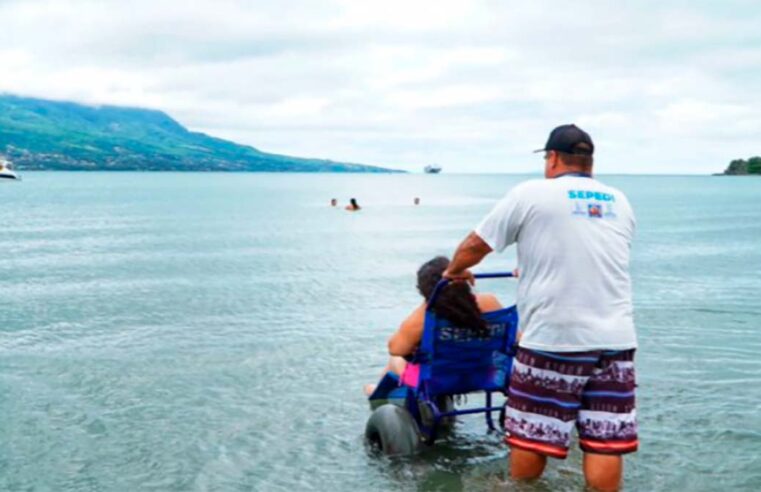 São Sebastião incentiva inclusão com surf adaptado na Praia da Baleia