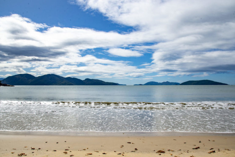 Turista morre afogado na praia da Caçondoca em Ubatuba