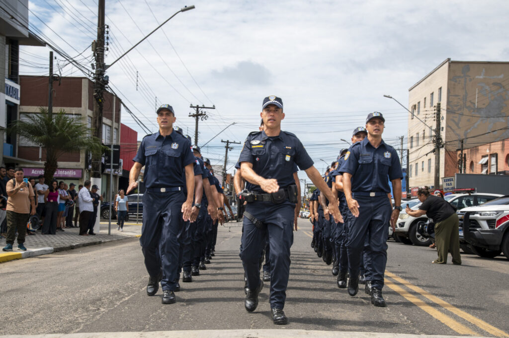 Guarda Civil de Ubatuba recebe 31 novos integrantes