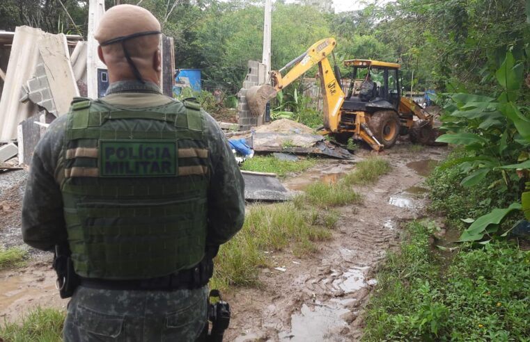 Polícia Ambiental autua intervenções ilegais no Rio Tabatinga