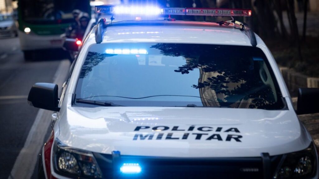 Morto é encontrado em córrego em Guarujá