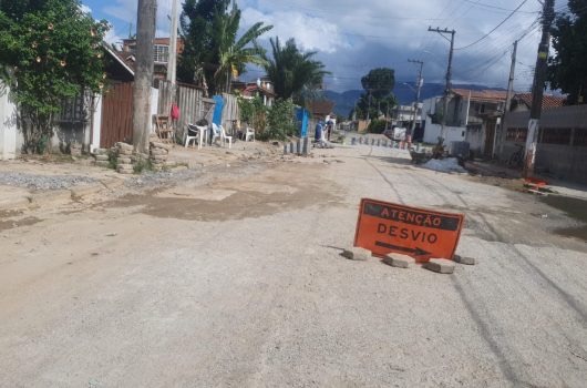 Caraguatatuba multa Sabesp por falhas em ruas