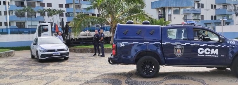 Prefeitura retira ocupação irregular em área protegida