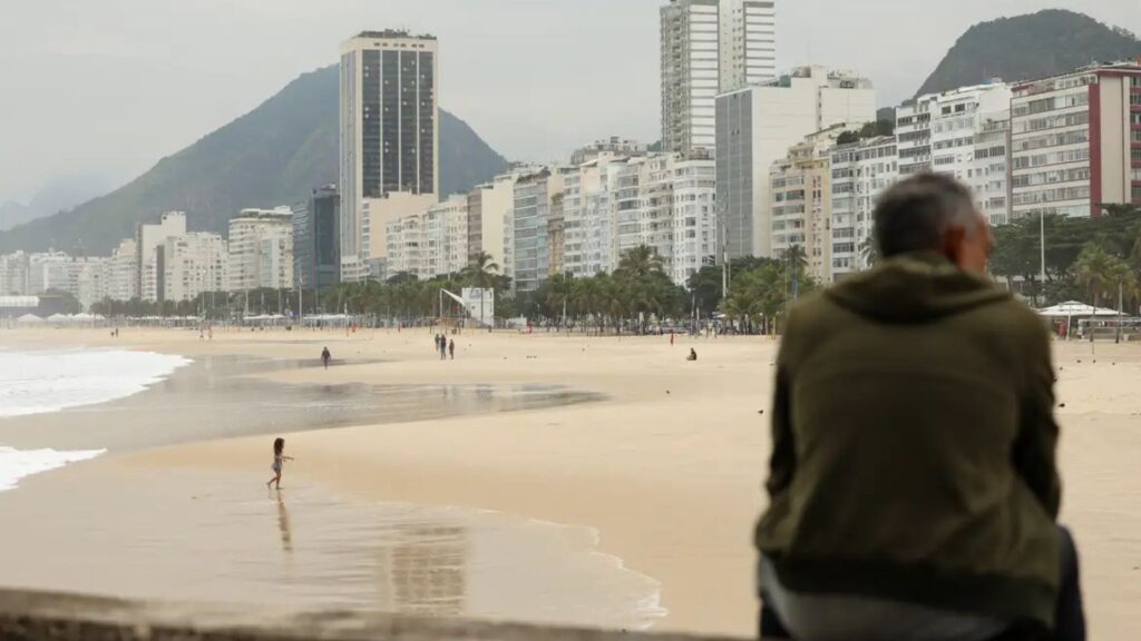 Frio do outono avança e primeira queda a 10°C