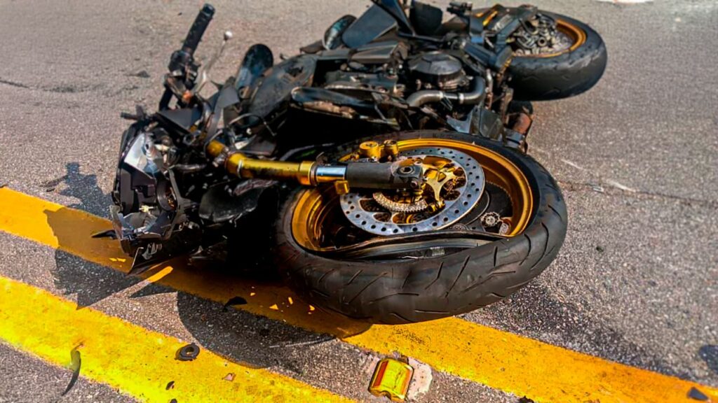 Motociclista morre em acidente na rodovia Mogi-Bertioga