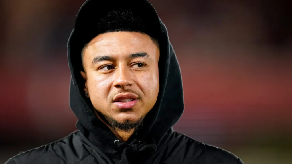 Corinthians espera estrear Lingard logo após resolver pendências burocráticas