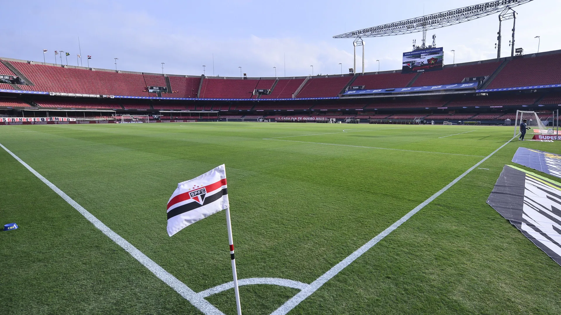 São Paulo admite romper contrato de naming rights de Morumbis