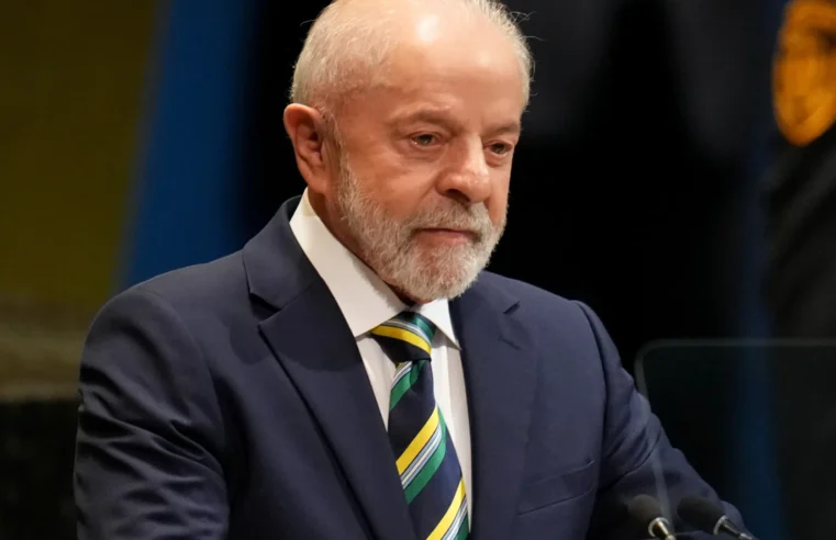 Lula promete solução para famílias endividadas