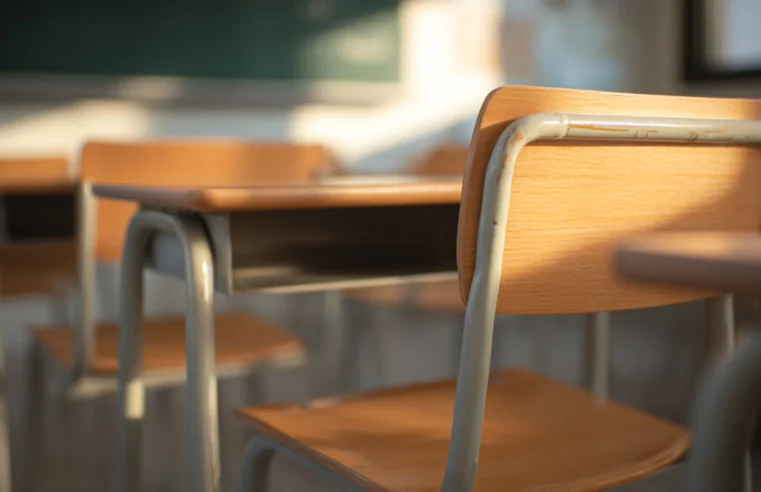 Adolescentes criam “nudes” com IA e 59 menores viram vítimas nos EUA