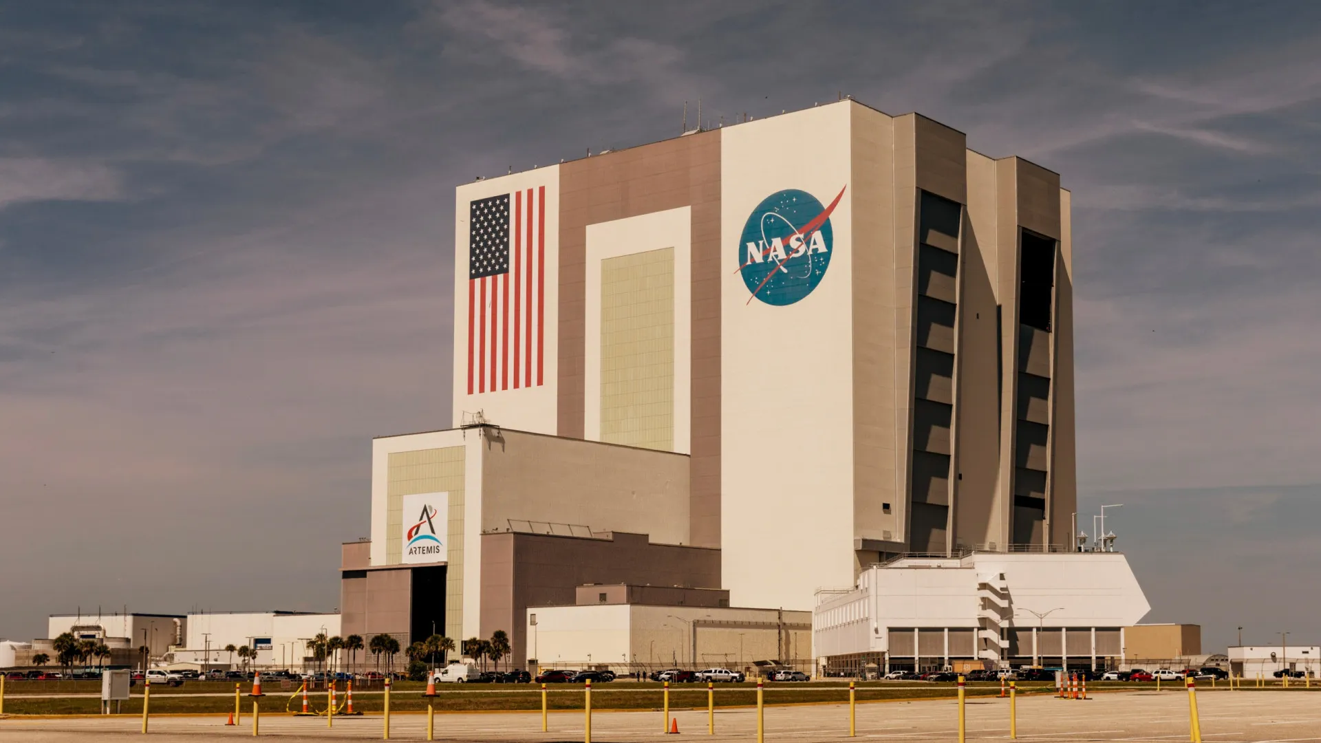 Nasa investe US$ 20 bilhões na base lunar e cancela estação orbital