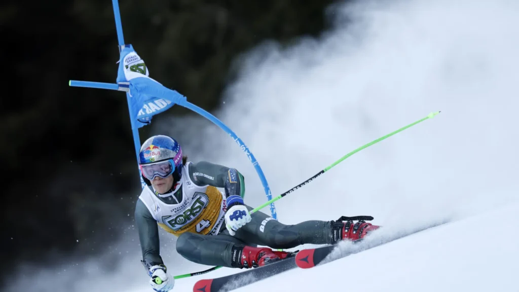 Lucas Pinheiro vence slalom gigante e conquista Globo de Cristal