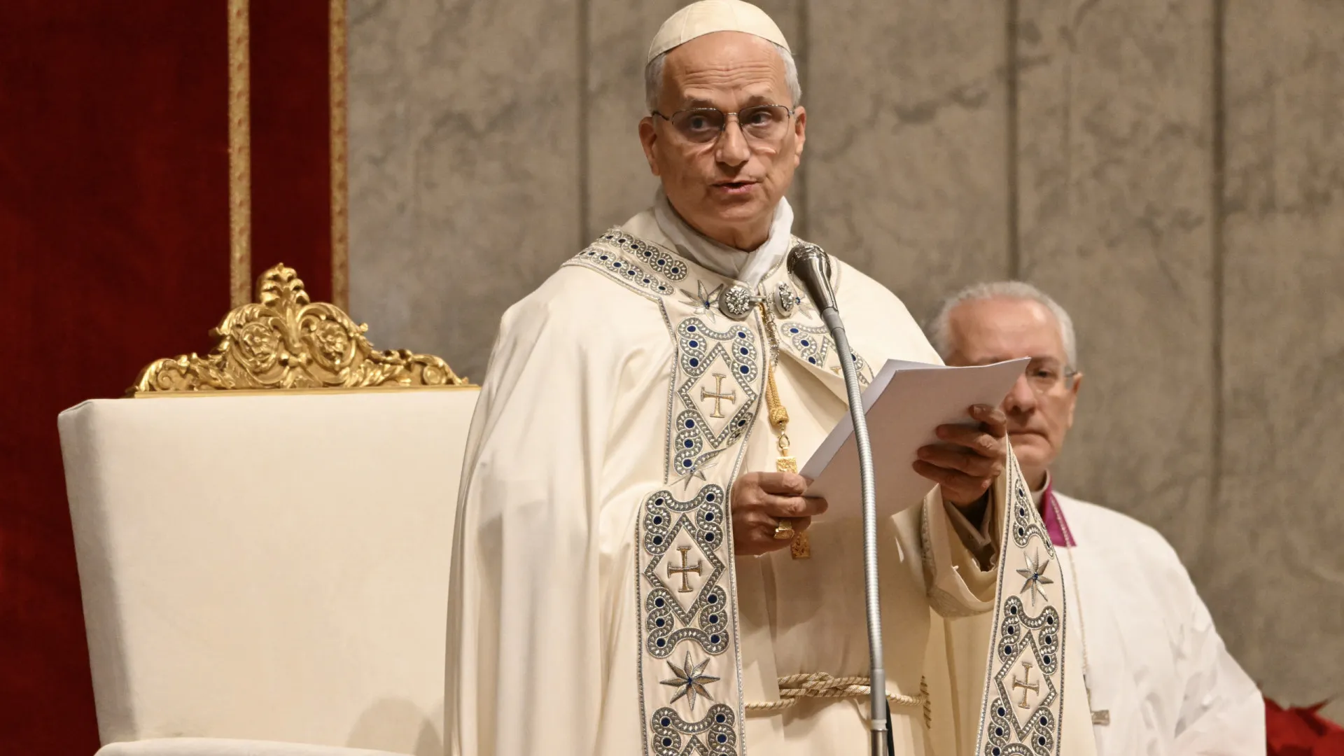 Papa Leão critica escalada da violência na guerra contra Irã