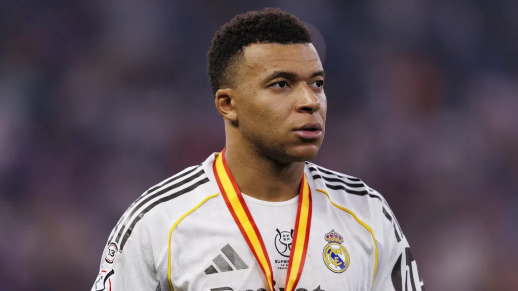 Real Madrid fez exame errado em Mbappé, diz jornal