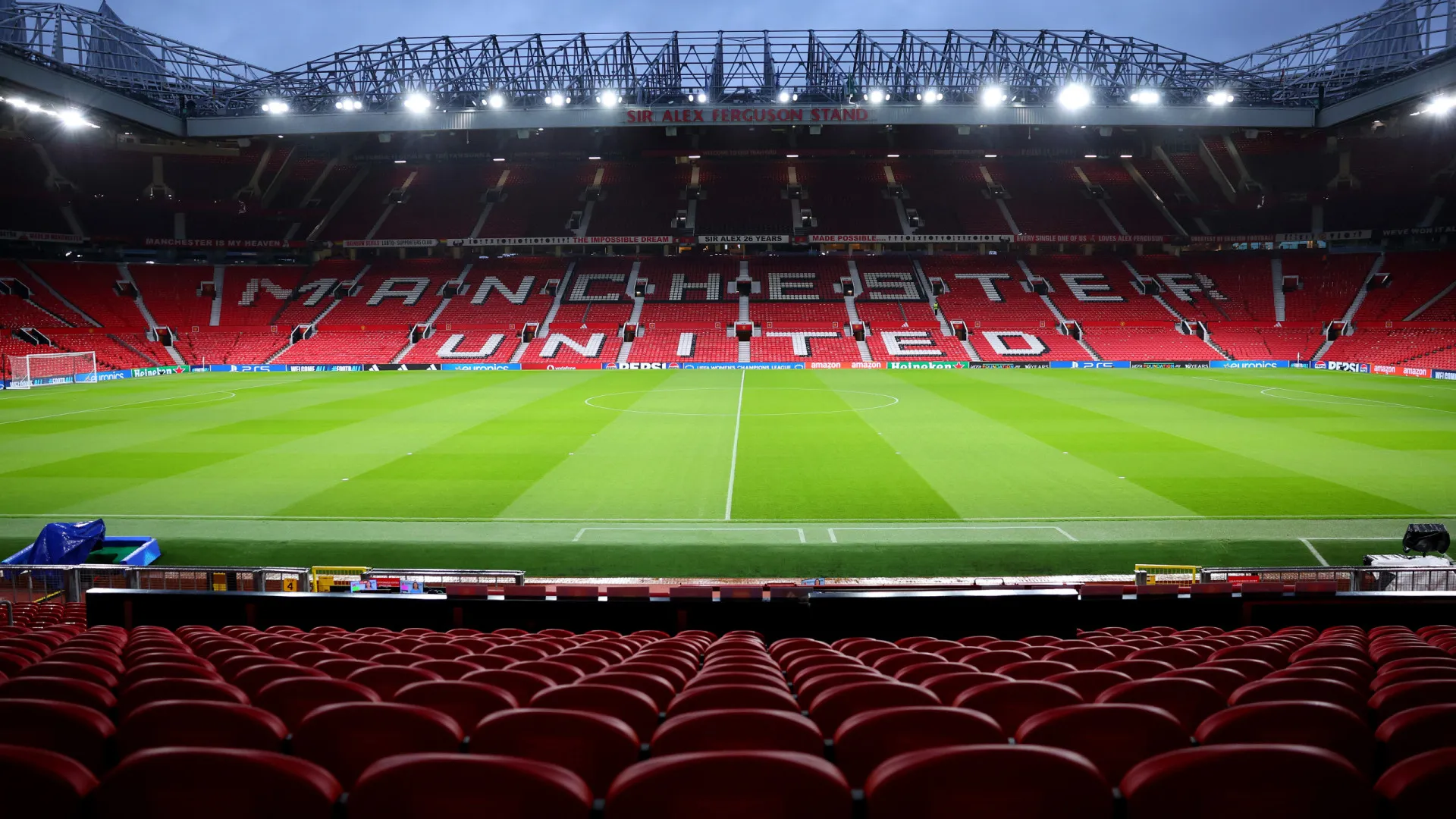 Família é despejada de assento no Manchester United após 77 anos