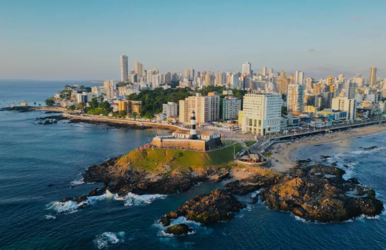 Salvador comemora 477 anos com festa cultural