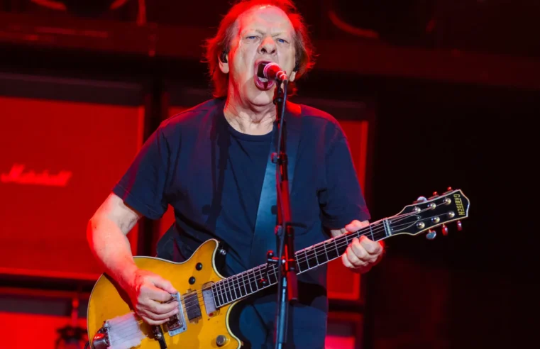 Stevie Young, guitarrista do AC/DC, é internado na Argentina