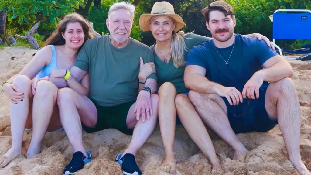 Filhos de Chuck Norris reagem à morte do pai: "O meu porto seguro"