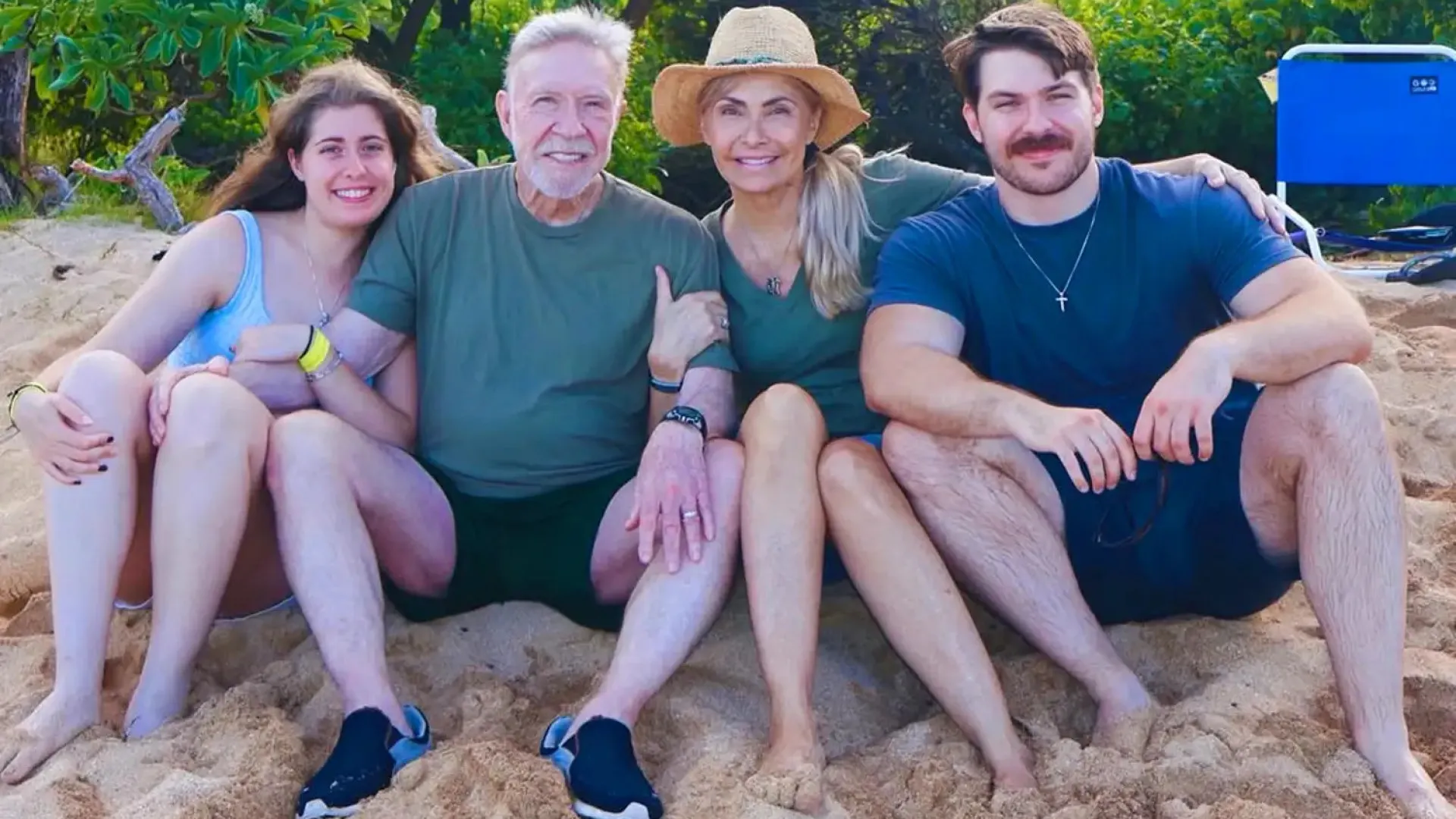 Filhos de Chuck Norris reagem à morte do pai: "O meu porto seguro"