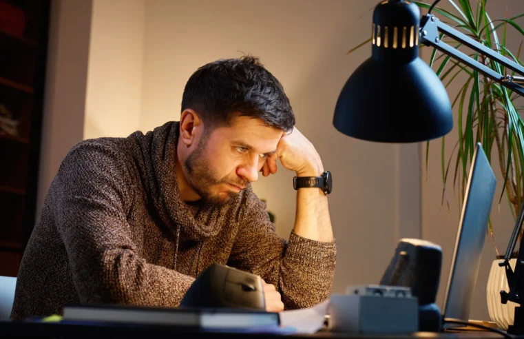Alerta para quem passa o dia todo sentado na carteira