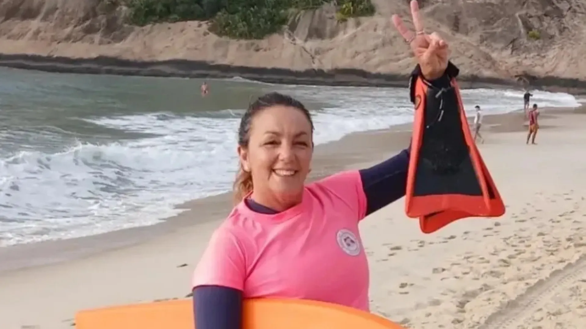 Bodyboardista Isabela Nogueira morre aos 56 anos