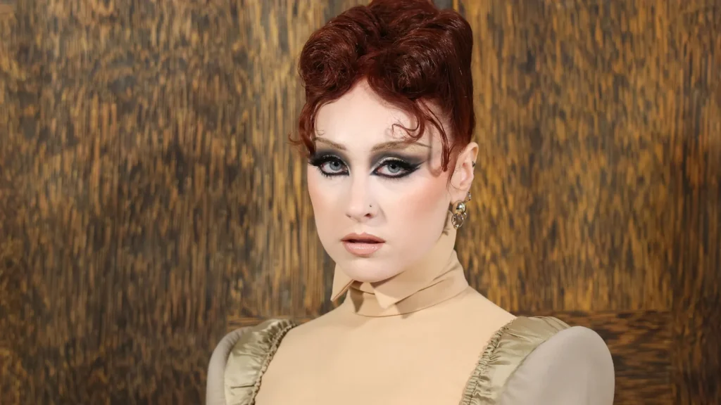 Segurança é demitido por Kim Kardashian após episódio com Chappell Roan