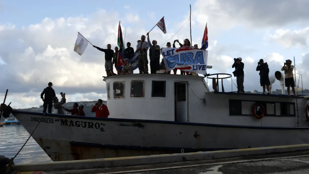 Barcos mexicanos desaparecem no mar em busca de ajuda a Cuba