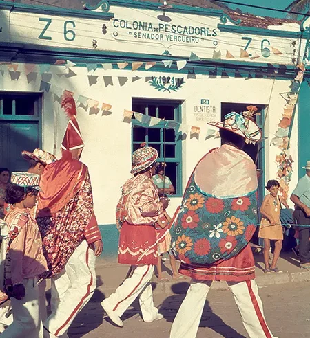 Memória caiçara ganha vida com lançamento de acervo histórico de Dedé em São Sebastião