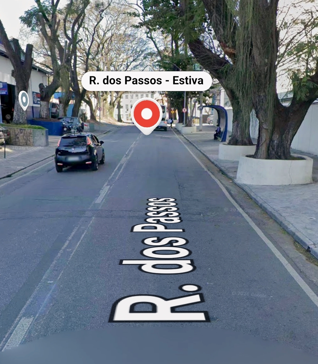 Motoqueiro atropela mulher e dois homens ficam feridos em Taubaté