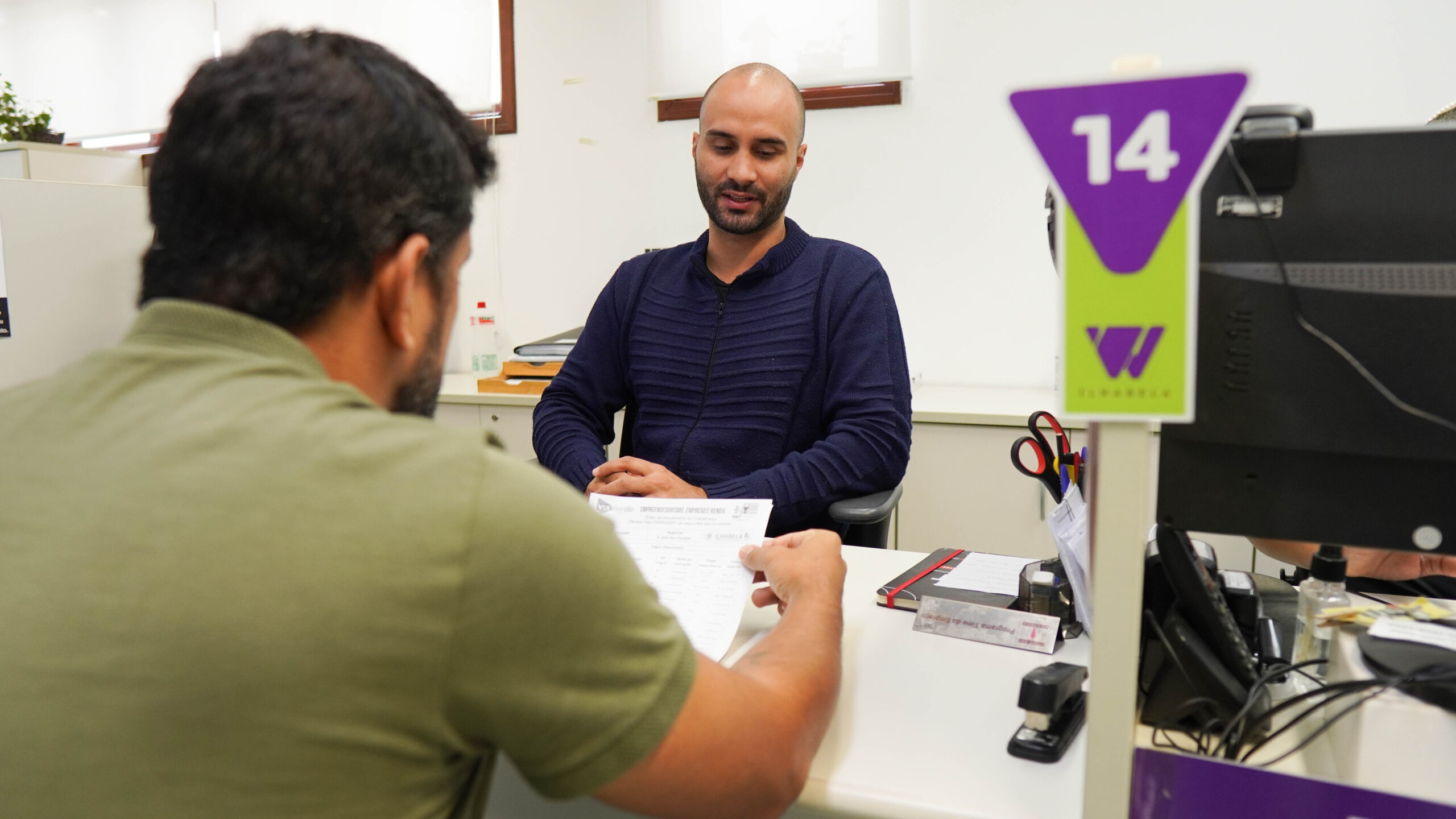 PAT de Ilhabela oferece 111 vagas com salários de até R$ 2,5 mil