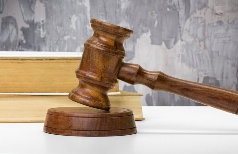 Justiça condena dois pichadores em Santos com R$ 10 mil