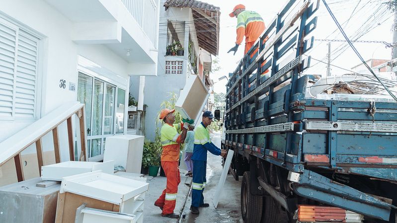 Onde descartar entulho de graça em Bertioga? Veja locais e telefones
