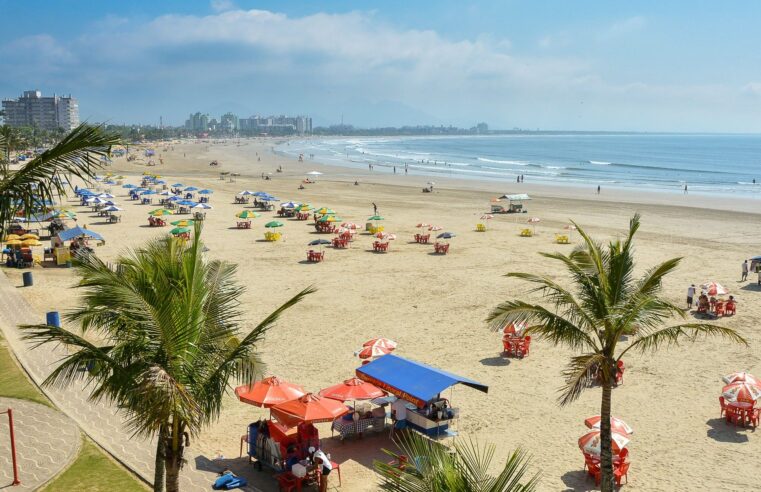 Praia da Enseada de Bertioga: um destino familiar perfeito