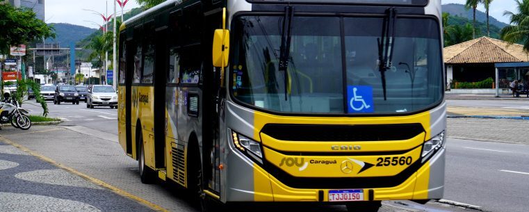 Horários de ônibus mudam para atender estudantes em Caraguatatuba