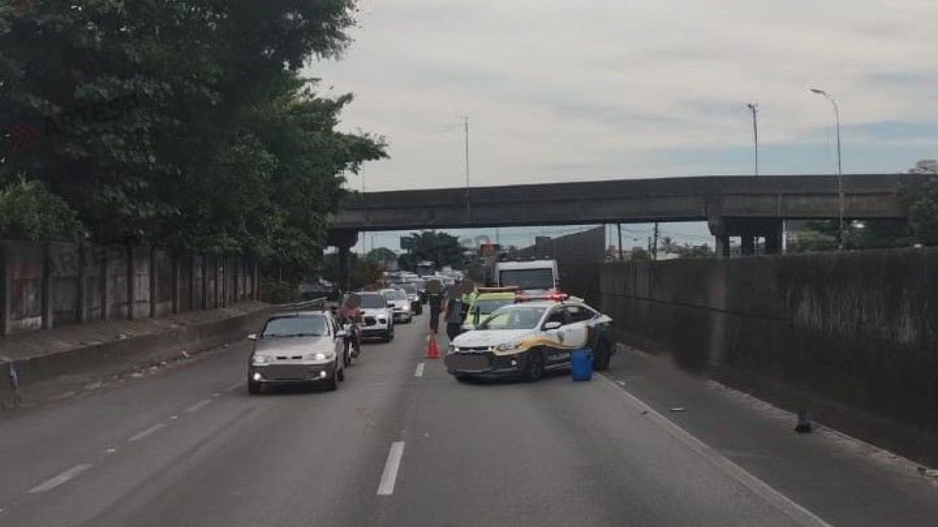 Pedestre morre atropelado na rodovia dos Imigrantes