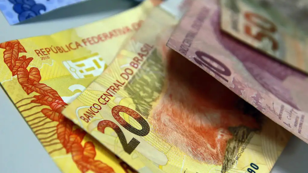 PIS/Pasep: brasileiros podem receber valores esquecidos