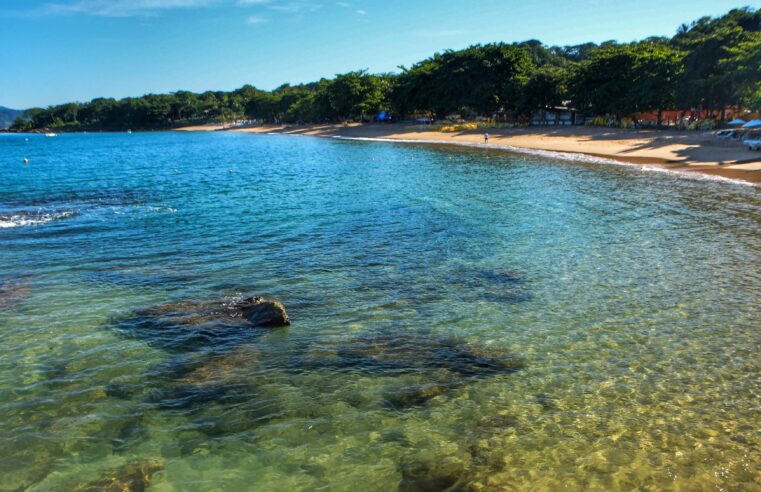 Ilhabela tem 17 praias próprias para banho neste fim de semana, aponta Cetesb
