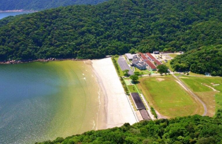 Praia do Monduba: esconderijo paradisíaco em Guarujá
