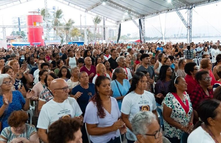 Almoço de Páscoa beneficia igreja matriz em Bertioga