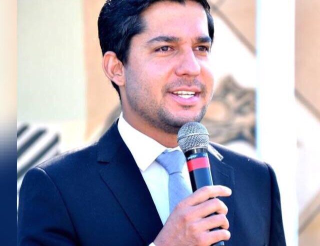 Lei de autoria incentiva aprendizado de LIBRAS por servidores públicos