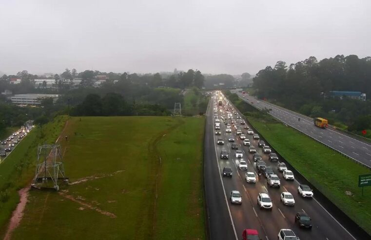 Rodovias do litoral paulista funcionam bem na manhã desta segunda