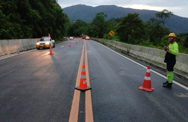 Obras bloqueiam Mogi-Bertioga e causam transtorno aos motoristas