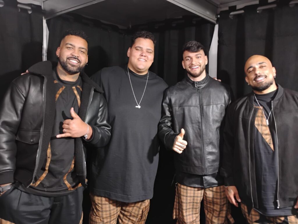 Belo, Seu Jorge e MC Tuto em festa em São Sebastião e Lorena